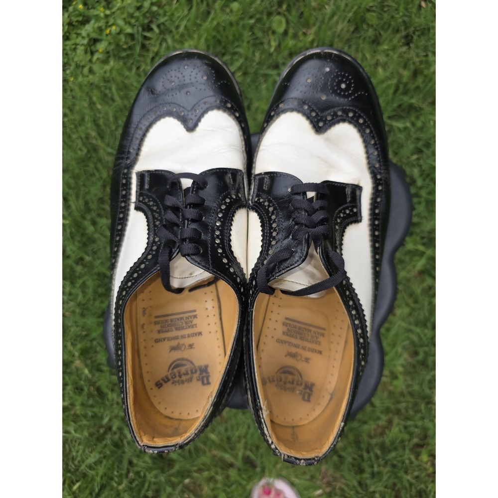 Dr. Martens 3989 Vintage Made in England Black White Wingtip Brogue Shoes - Picture 11 of 11